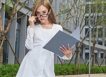 AISS爱丝(黄金版) – 探秘灵儿美丝的秘密武器：那些神秘的原图资源！