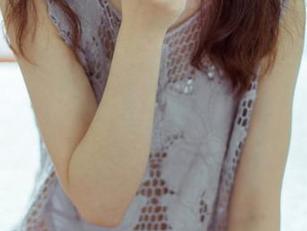 GIRLT果团网 – 红裙王婉悠,图片中藏着的故事,作品总是让我心跳加速!