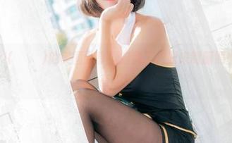 被HaNari(하나리)的美图分享震撼到了，原来制服照也可以这么有趣！