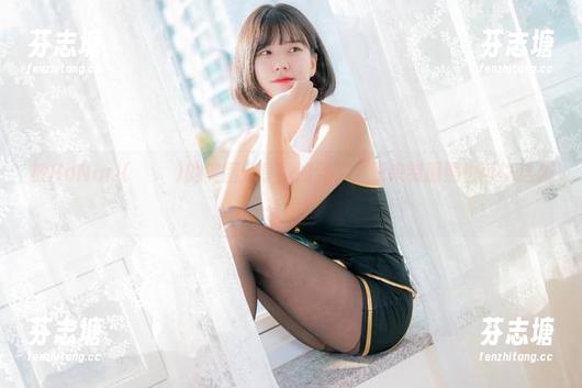 被HaNari(하나리)的美图分享震撼到了，原来制服照也可以这么有趣！