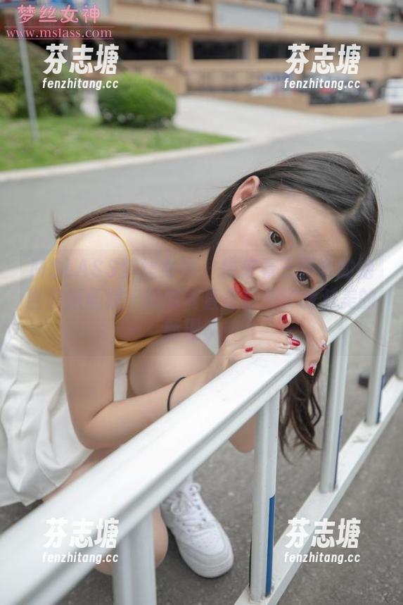 MSLASS梦丝女神-王娇娇 MSLASS梦丝女神 - 快来看王娇娇的绝世容颜新照!原图简直是打开了我对美的新理解!