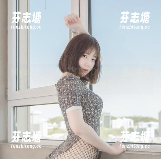 MyuA(뮤아)私拍写真VOL.05：透过镜头窥探心底的浓情暗涌