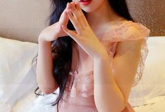 PANS写真 – 曲奇制服写真：当工作和玩乐合二为一！