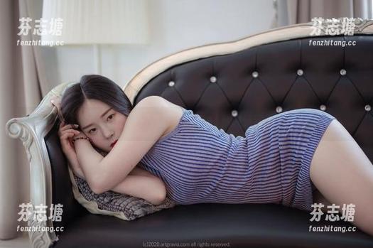 无意间窥探：Pia(피아)在[DJAWA]私人运动课中的写真作品