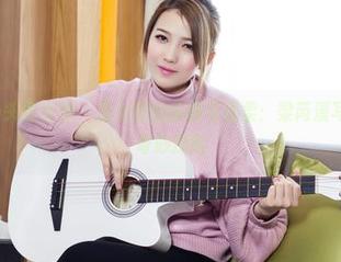 TouTiao头条女神 – 兔女郎的疯癫与温柔：梁芮溪写真合集的奇妙探险