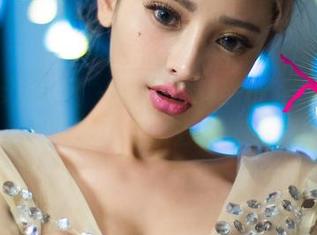 UGirls尤果网 – 免费爆料！杨乔之的秘书作品，让我想把这拿去参加相声比赛！