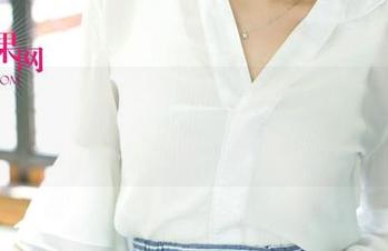 UGirls尤果网 – 水手服下的王尔琳：定制写真，一次海洋主题的奇幻之旅