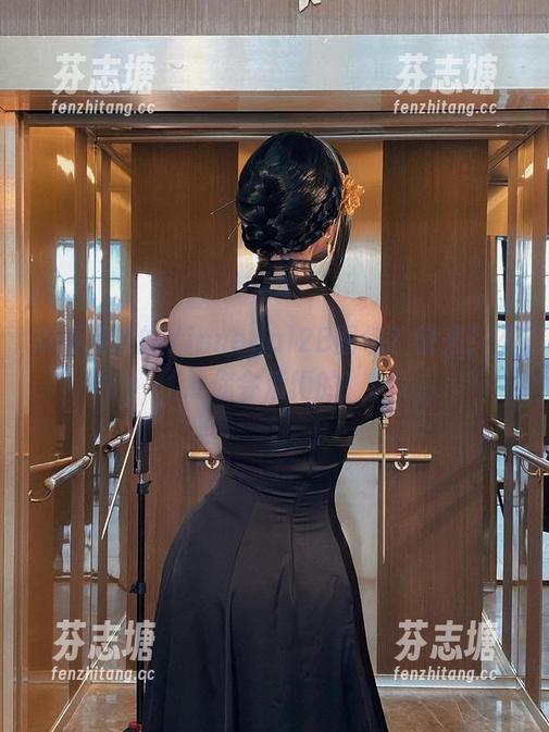 Vinnegal 想看高清的Vinnegal2B图包?快来!不然你会后悔的!