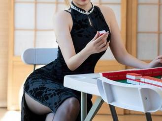 XINGYAN星颜社 – 当职业装遇上Emily尹菲：图片合集让你想换职业！