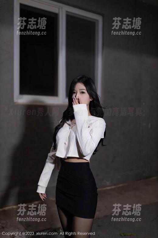Xiuren秀人网-梦心玥 Xiuren秀人网 - 梦心玥与她的高清写真:女孩的秘密花园