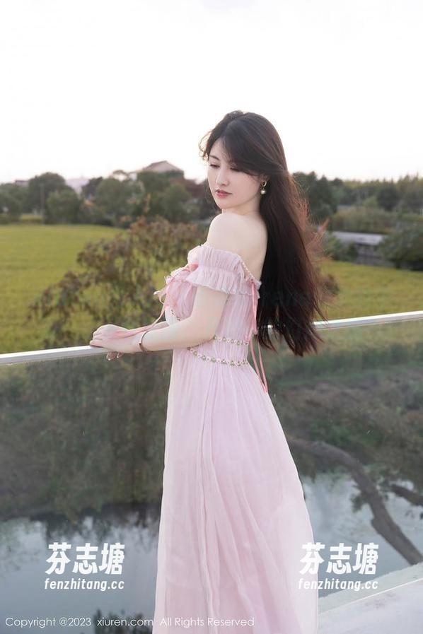 Xiuren秀人网-萌琪琪Irene Xiuren秀人网 - 萌琪琪Irene和她的学妹——下载套图,开启你的幻想之旅!