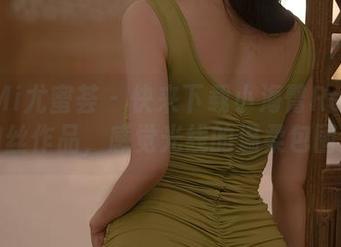 YouMi尤蜜荟 – 快来下载小海臀Rean的肉丝作品,感觉光线的温柔包围!