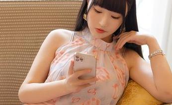 YouMi尤蜜荟 – 绝对不能错过！下载小海臀Rena泳衣，海滩就是你的秀场