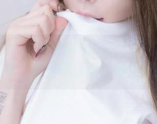 Yuka(유카)和她的PEEKCLOUD圣诞双人写真，简直是温暖的酷炫炸弹！