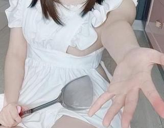 asagiriai(爱ちゃん)全新泳衣套图，阳光下她真的太吸引了！