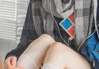 玛丽萝丝：izumi泉桃子的私拍图集，记录每一个微妙的瞬间