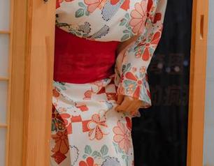 nyako喵子大魔王有个神奇图包，快来观看‘同栖生活’里的疯狂！