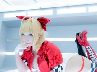 サク(saku)Fantia2023年写真集：原图背后隐藏的微妙气息