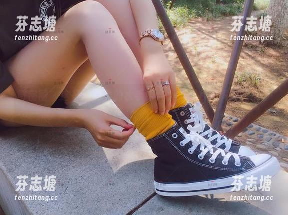 丝月神 微密圈 - 这是丝月神的水手服合集,照片里满满的‘少女心’