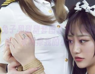 丽柜 – 兔子和甜甜套图直播：私拍现场直击，来观摩我的小秘密！