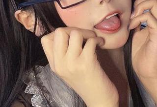 佳佳好难啊的妹妹们私拍大对决，谁才是“资”源王？