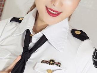 克拉女神 – 舒彤与美图壁纸:每一次自拍都是一次时光旅行!