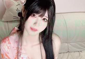微密圈 – 让‘十万口草莓粥粥’的裸足洗净你的眼睛，分享一下这惊艳的写真集吧