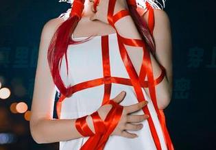 私房写真里的南桃Momoko，穿上不知火和服后的那些小秘密