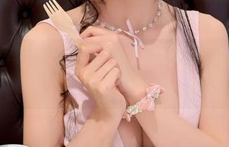 高清写真：咬一口兔娘的魔女圣诞夜，想象力的极限，大胆入侵