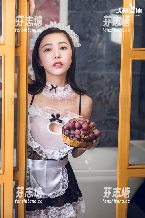 头条女神-王竹 头条女神 - 神秘黑色:王竹的精选图片,喔,心里那个小悸动