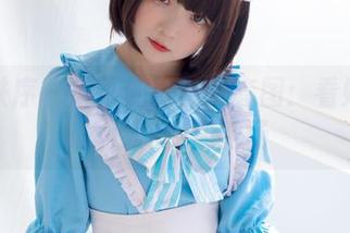 少女秩序 – 鹿可的比基尼套图：看她如何把沙滩变成秀场