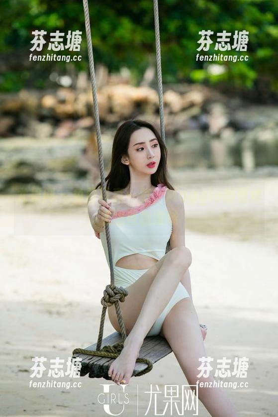 尤果网-Maggie 尤果网 - 免费写真一览,Maggie的蕾丝透出些微暧昧