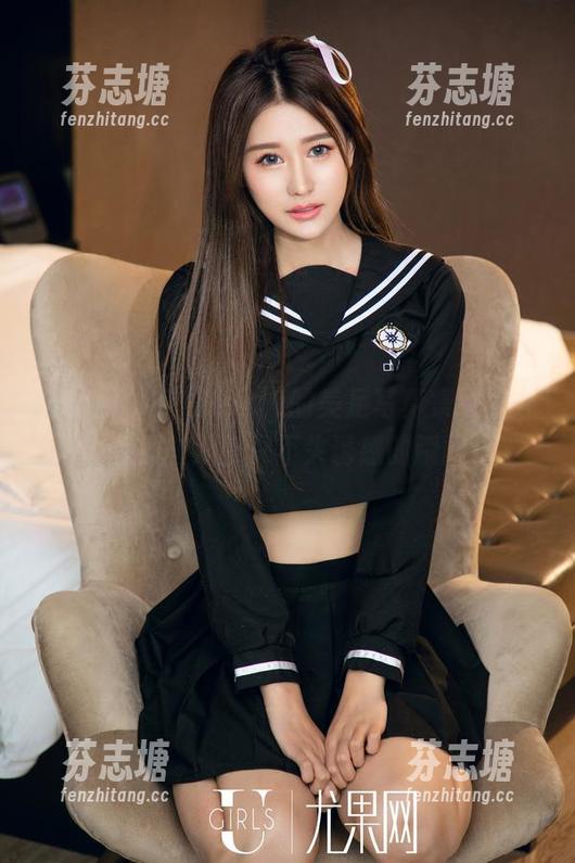 尤果网 - 在Wendy的美足写真集中，分享那些细腻又不失诱惑的瞬间