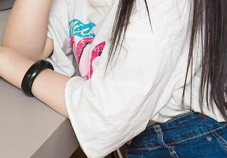 尤果网 – 迷人的柚子美足——给你图库带来的全新资源体验！