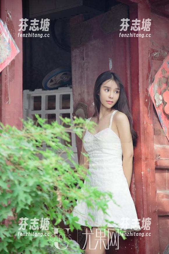 尤果网-若涵 尤果网 - 若涵的圣诞:无圣光,玩转摄影的暗影与细节