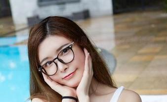 尤物馆 – 准备好了吗？baby贝贝的丝袜在线资源，从此每一步都带着诱惑！