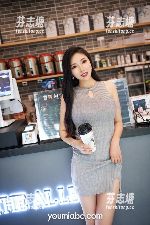尤蜜荟 - 颜美汐兔女郎原图，仿佛能听到她在说‘快来捏捏我’！