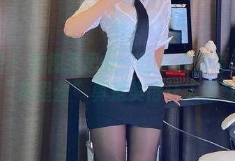 微密圈 – 透视张思允：这组高清写真里的“裤里丝”真是美得让人服气