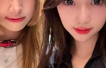 在紫蔷薇的梦里，怡子yiii写真合集等你来探索！