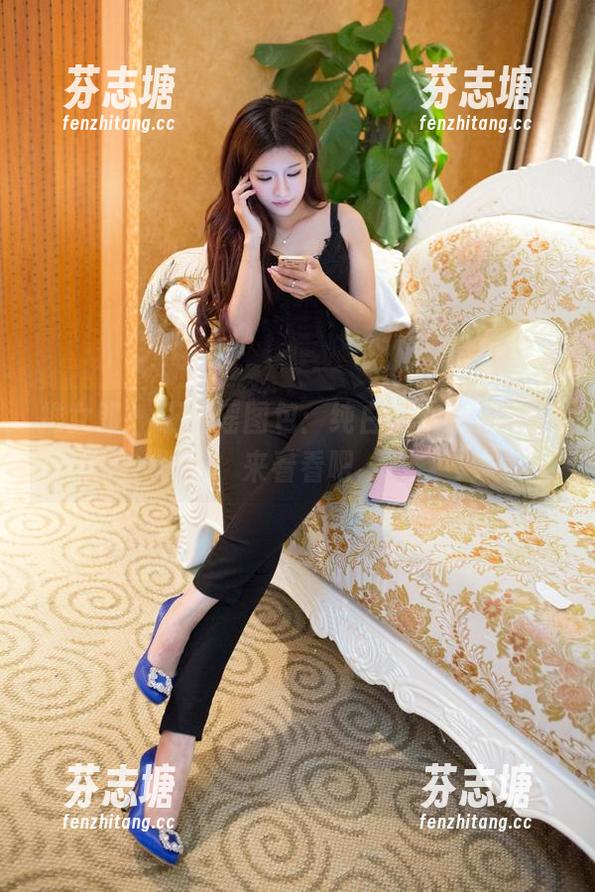 推女郎 - 王馨瑶图包：纯白不纯的秘密，来看看吧