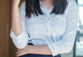 推女郎 – 教室的秘密:连欣作品让你感受到‘上课’的另一种乐趣!