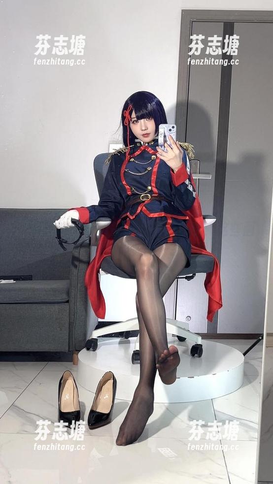 无影喵喵Ghost 无影喵喵Ghost的圣诞图包分享:这些画面,简直是心头的一抹暖阳!