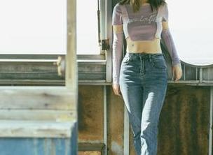 探索nikke:桃良阿宅写真资源的柔软瞬间