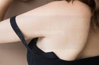 梦丝女神 – 莹仙女她又来更新了!这粉色照片,看完简直失控!