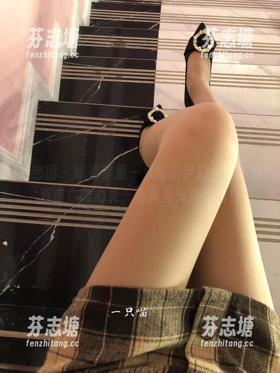 微密圈 - 观看梦里一只喵的学姐，以幽默直击你的心灵，合集里充满惊喜！