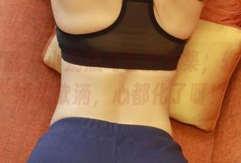模范学院 – 小奶瓶呜呜的图集,软妹子的娇柔欲滴,心都化了呀!