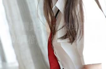 模范学院 – 糯美子Mini的免费写真,性感秘书OL风格,办公室的甜蜜陷阱!