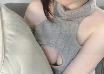 跟着樱梨梨,免费感受芭芭拉泳装合集的光与影