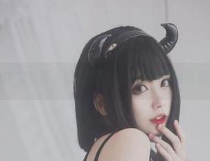走心的内衣写真,清颜真德秀图包带你领略别样风情