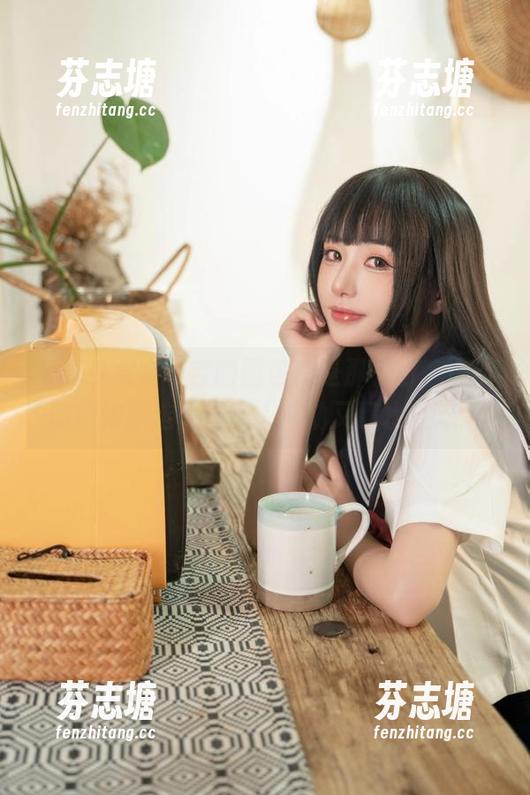 爆机少女喵小吉 爆机少女喵小吉的图包总是那么甜,这次的厨娘精选简直让人心动又口水直流。